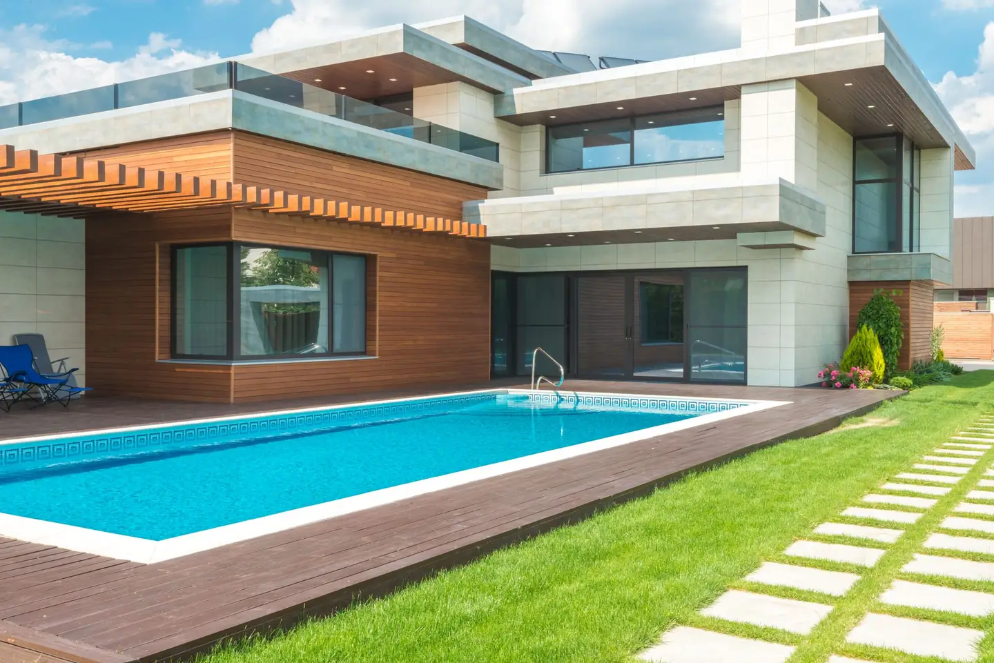 Swimming pool builders serving Ryde, NSW
